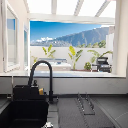 Holiday home Mojo Surf Yoga House La Orotava