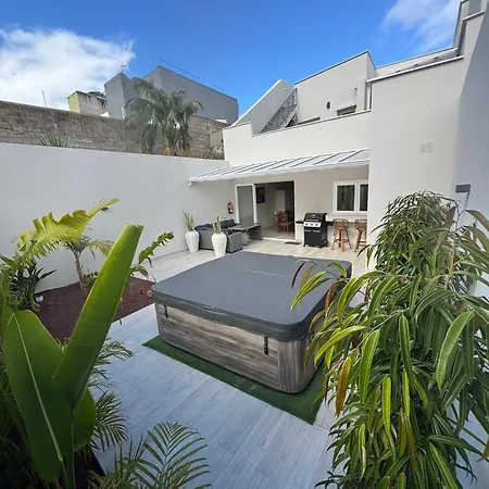 Mojo Surf Yoga House Semesterbostad La Orotava